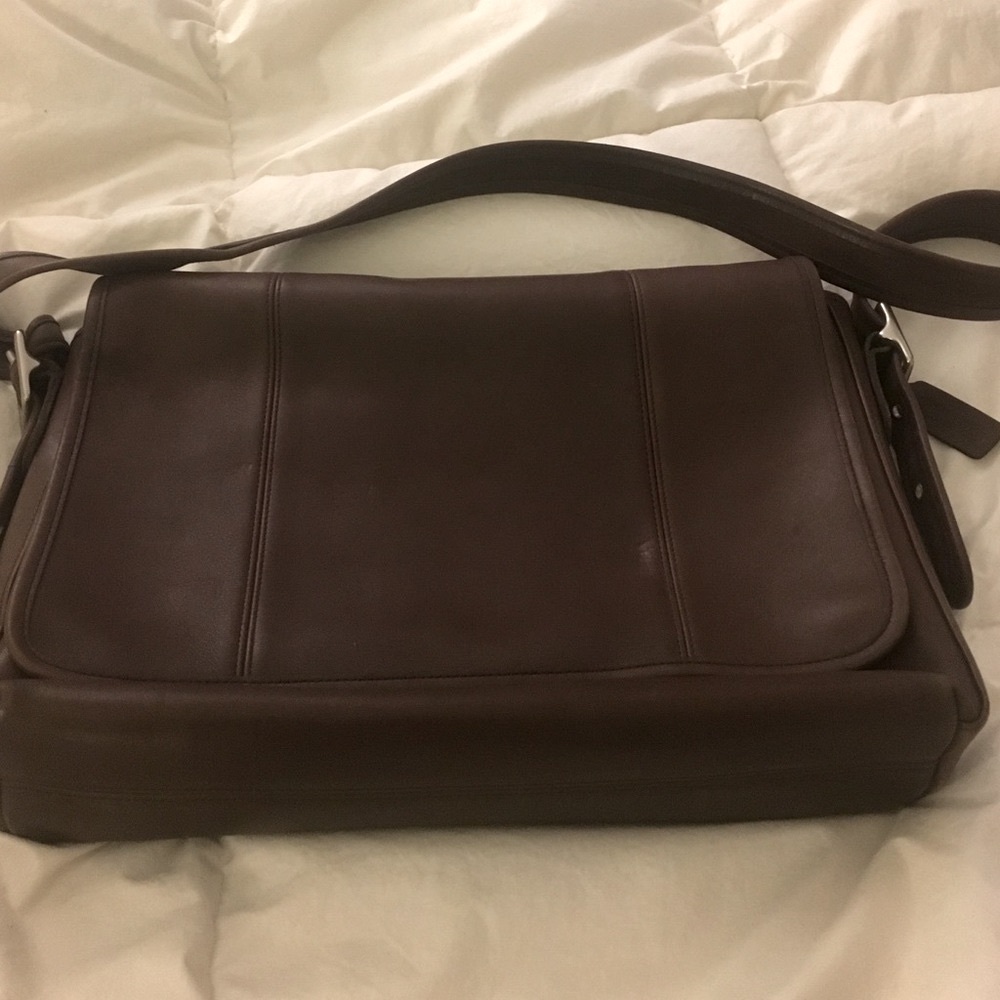 Coach Soft Leather Messenger Shoulder Bag